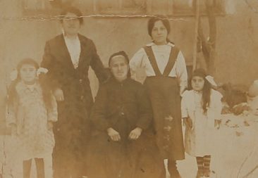 Armenian family – Eskishehir 1916
