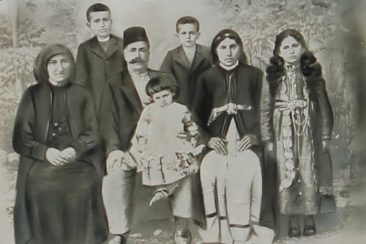 Armenian family – Sebastia 1907