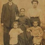 Armenian family - Adabazar 1910