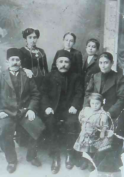 Armenian family – Kesaria 1912