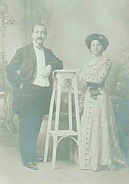 Mikael and Hayganouch Chekyan – 1905