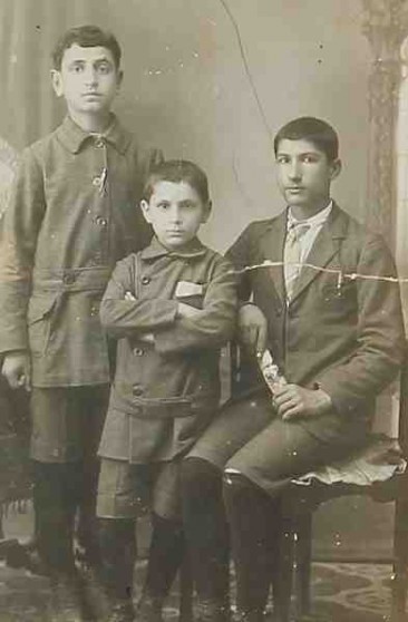 Schoolboys – Jerusalem 1922
