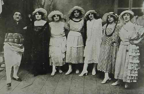 Theatre troupe Nachit