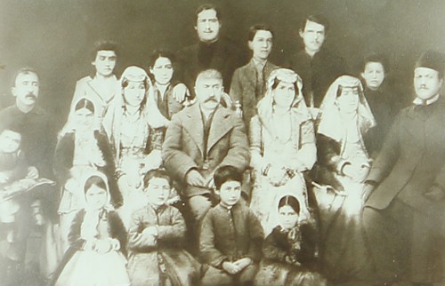 Armenian family – Teheran in the 1880s
