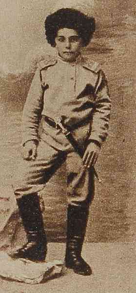 Young Armenian volunteer in 1919