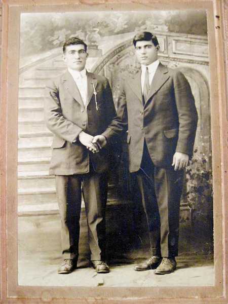 Djeloyan Brothers – Pazmashen 1910