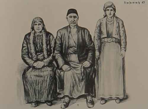 Armenian costumes of Akn