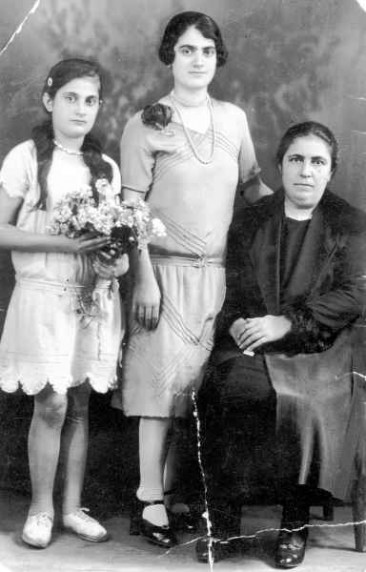 Trvanda and Nevart Dichtchekenian – Beyrouth 1930
