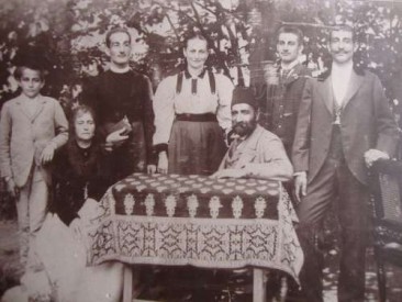 Family Ballian upon their arrival in Banja Luka