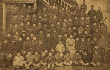 Sassoun Armenian orphans in Gyumri