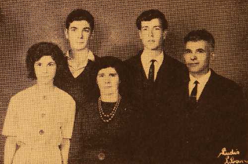 Khachig Mekhjian family – Beirut