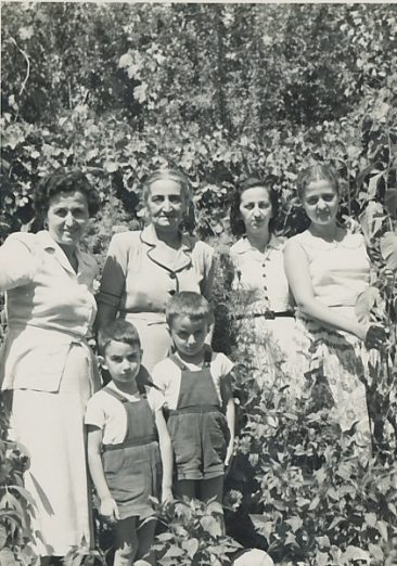 Anahid Balian and kids, Zarmanian family – early 1950s Chtaura (Lebanon)