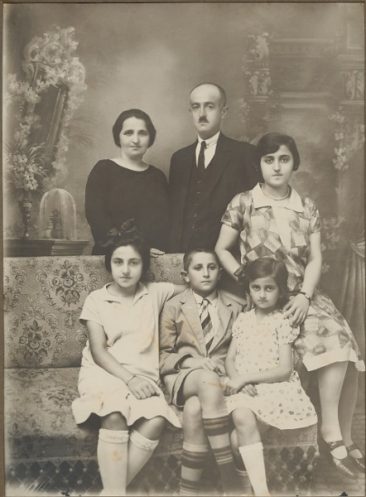 Arshak Kaloustian family – 1930