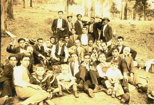 Yeranui Kaloyan’s grandfather with friends near Mexico City – 1927