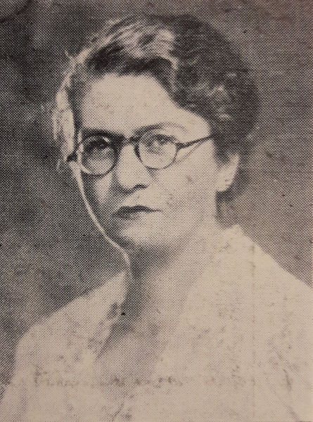 Mrs Elzi Turabian