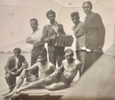 Karapet Hakobyan with his friends on the beach
