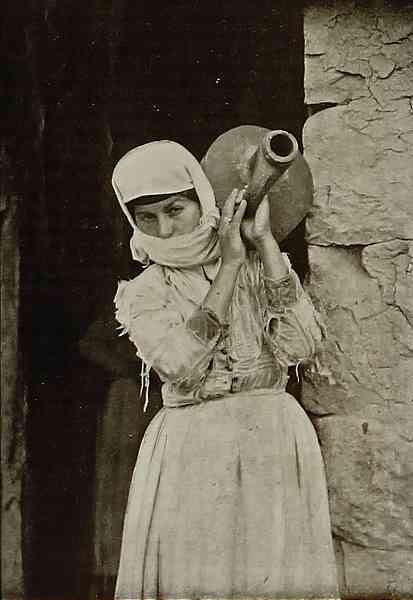 Armenian woman – Karakilise 1898