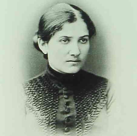A portrait of an Armenian woman