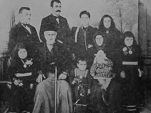 Tuyunjian family – Everek
