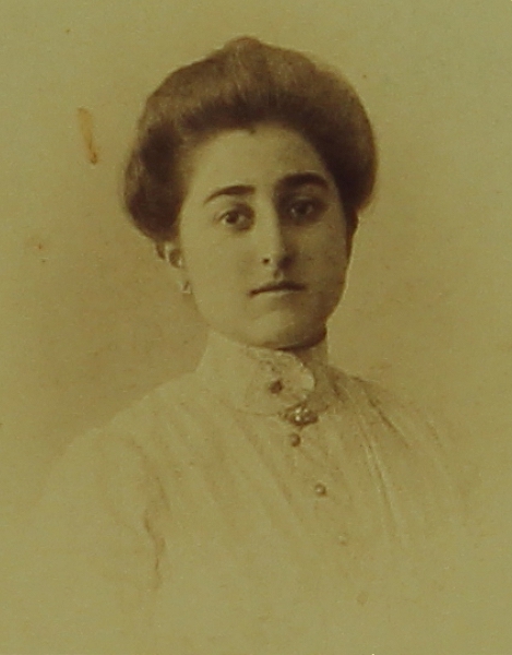 Vergine Indjoudjian