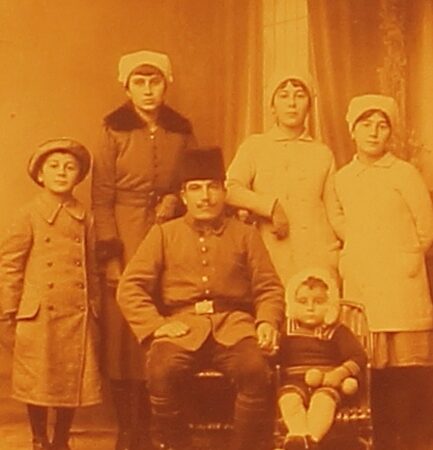 Armenian soldier and his family