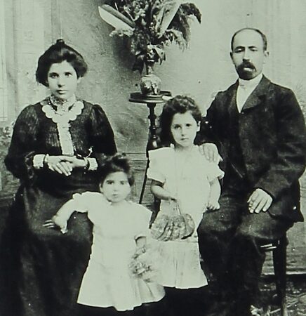 Armenian family – Tiflis 1900
