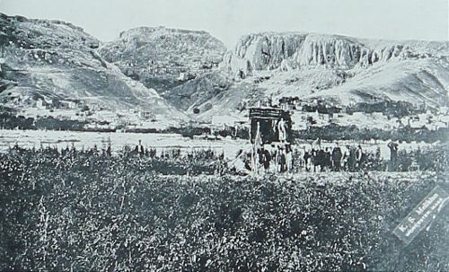 Hussenig village in Kharpert Province