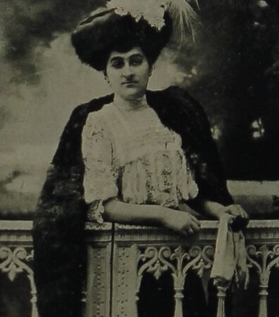 Mrs Iskouhi Minasse, Armenian poetess