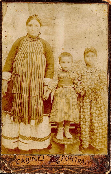 Bahar Malkasian, Sahag Boghosian, Zaruhi Malkasian – Pazmashen 1907