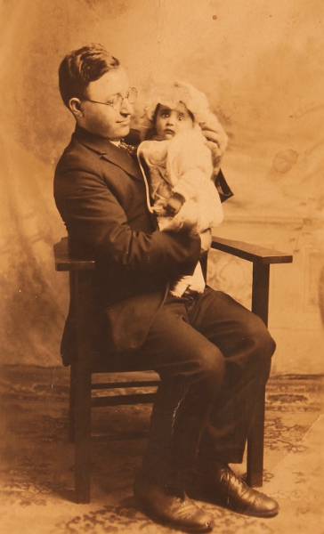 Krikor Demirjian in New York, 1926