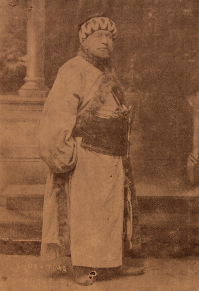 Mardiros Mnagian in the role of Hasan Pasha