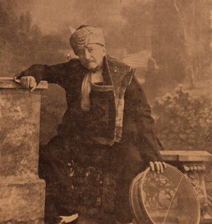 Mardiros Mnagian in the role of Leblebiji
