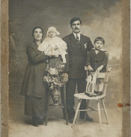 Dikran Baghtchedjian with his wife Rose Taspasian – Marseille 1927