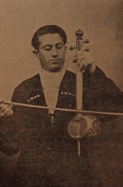 Hamo Karakeyan