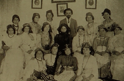 The Anoush opera company with Armen Tigranian