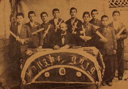 Graduates from the Aramian School of Adapazar