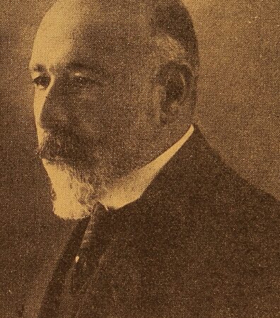 Armenag Sakezian