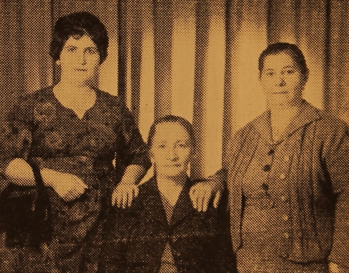 Eliz Harutunian, Hayganush Sivadian, Mari Nalbandian in Jerusalem