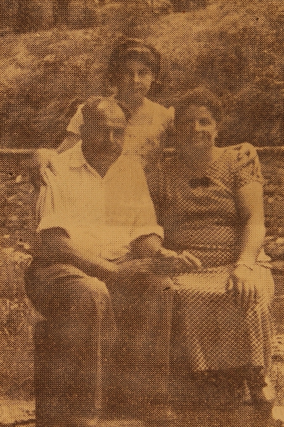 Harutiun and Serpuhi (Balian) Madanian and their daughter Anahid – Kislovodsk North Caucasus