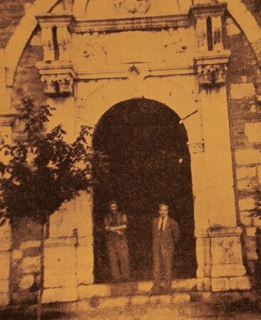 Main entrance of Hayr Asdvadz Church – Sivrihisar