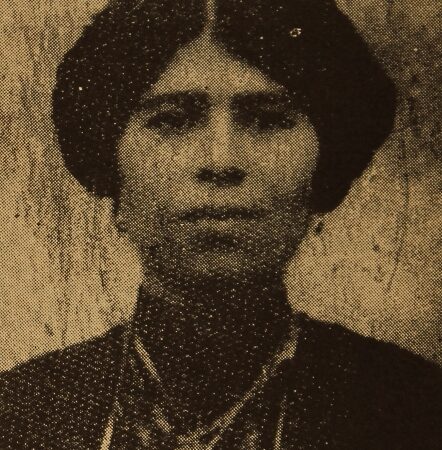 Lusia Krikorian from Daron