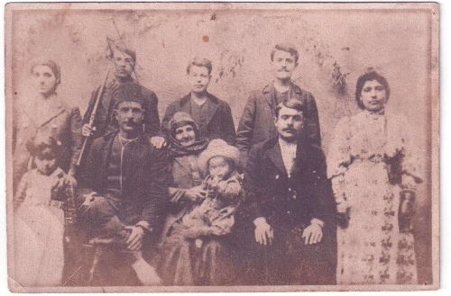 Assadourian family – Malatia 1913