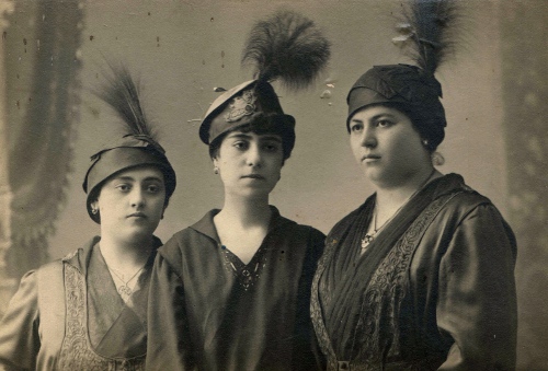 Chavooshian family from Artvin