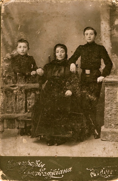 Tatoyan family from Artvin