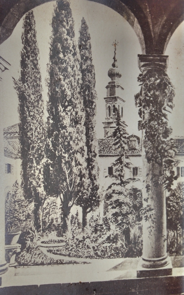 San Lazzaro Armenian monastery, court garden
