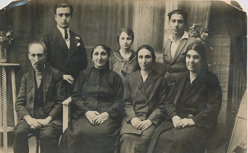 Arbiyan Hagop and wife, Soghomeh, Antranik, Hagop, Veron