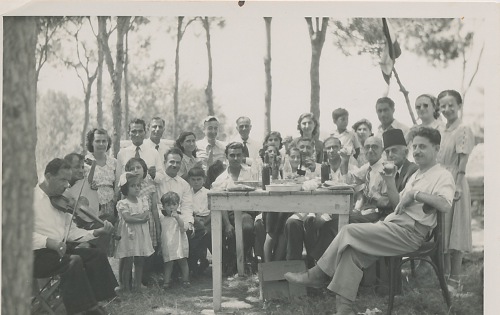Arshag Kaloustian with friends