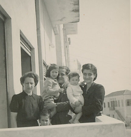 Hovhannes Kazanjian with family – 1940s