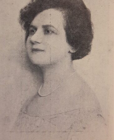 Mrs Zaruhi Papazian