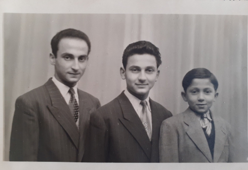 Georges, Gérard et Stéphane Keloglanian dits Kelian, Romans-sur-Isère May 20, 1951